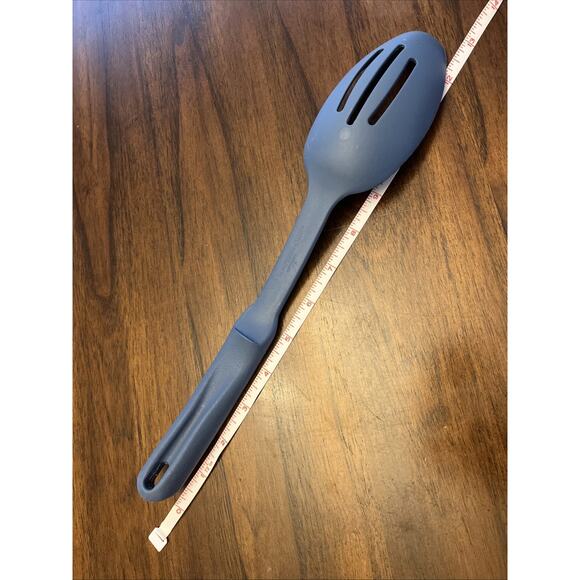 The Pampered Chef Blue Nylon Slotted Spoon - 13 Inch USA Heat Resistant to 428 F - Picture 2 of 5